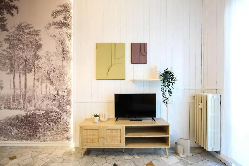 ミラノPrimaticcio Metro E Aria Condizionataアパートメント アパート ミラノ
